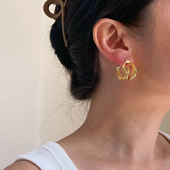 18K Gold Plated Organic Wavy Infinity Wired Hoops Earrings - Picture 4 of 6